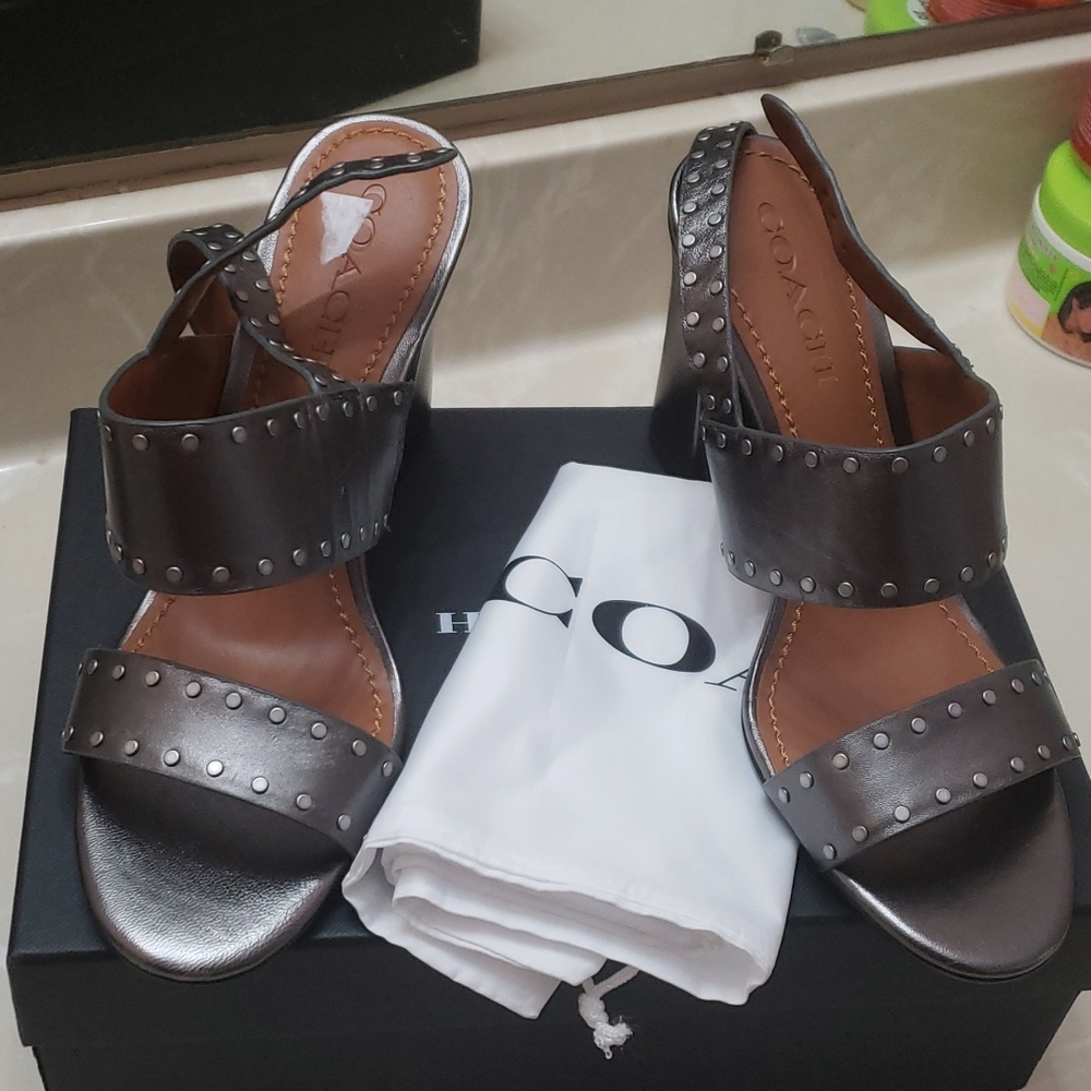 Coach shoes sizes 9.5